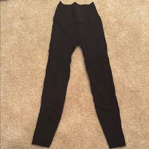 Black High-Waisted Ankle Length Fabletics Leggings - size S